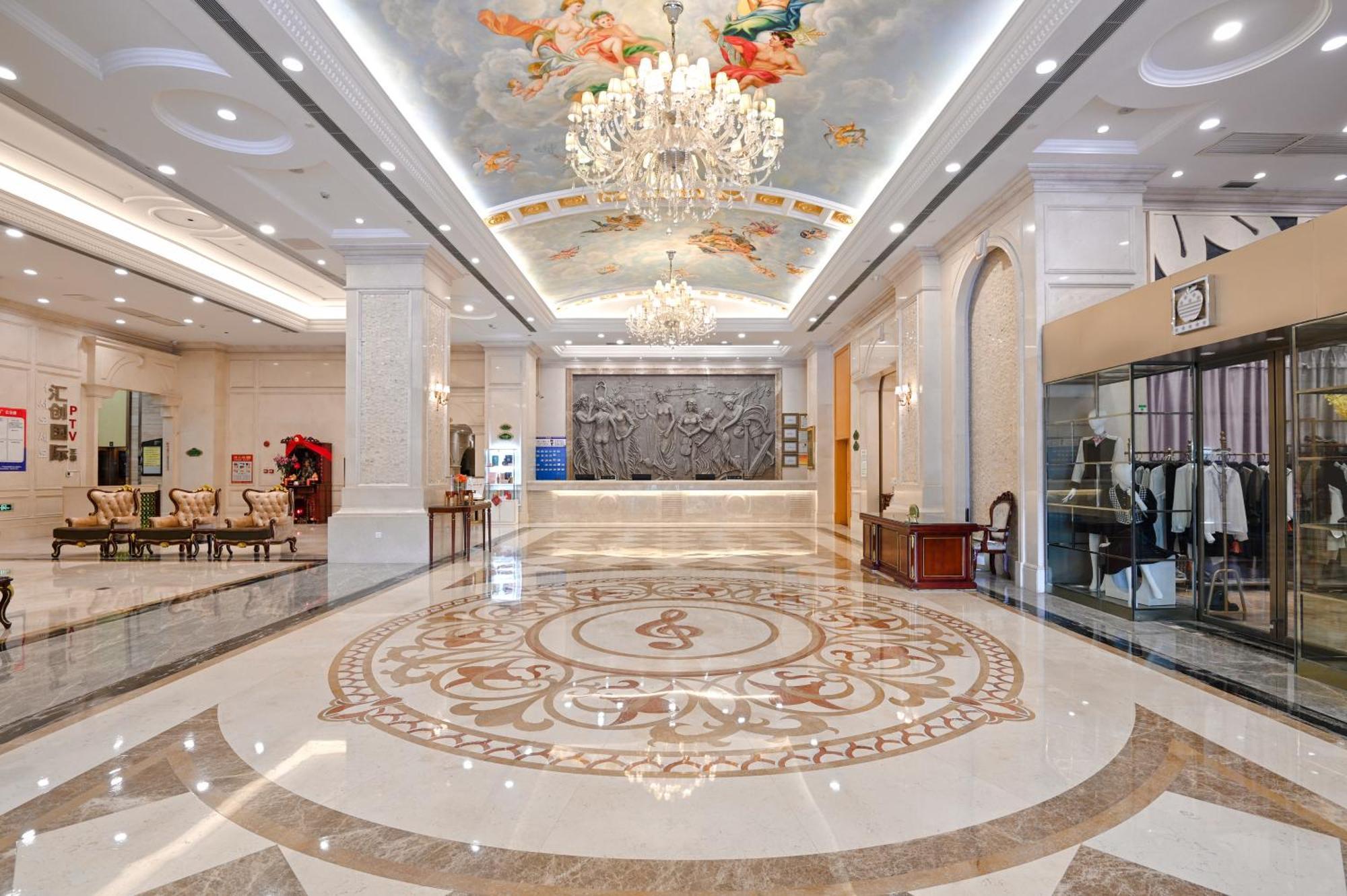 Vienna International Hotel Guangzhou Baiyun International Conference Center Екстер'єр фото