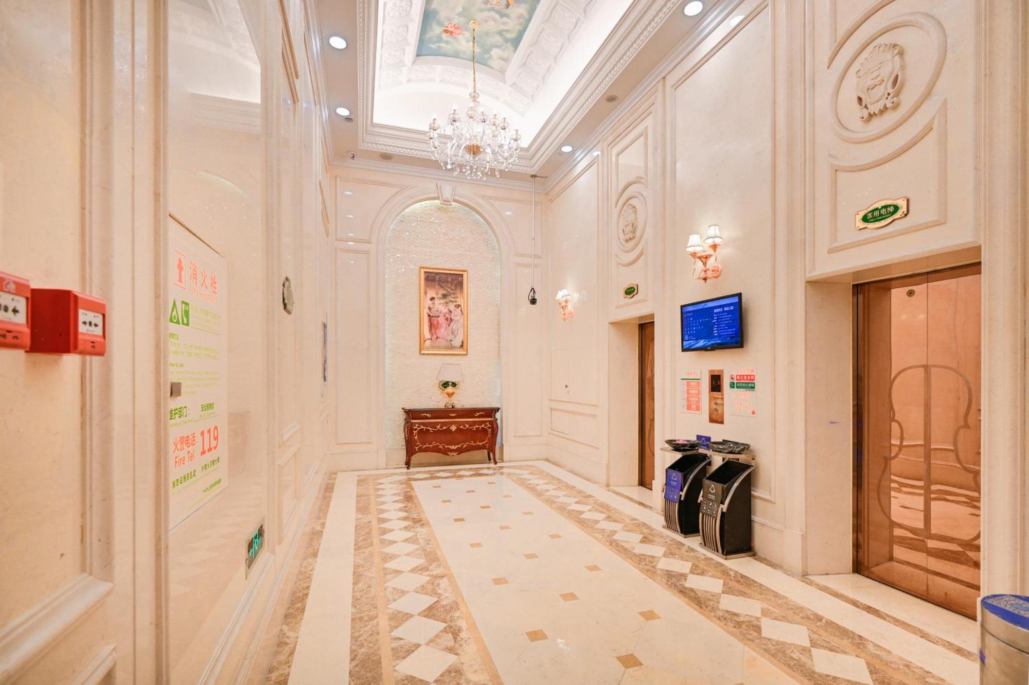 Vienna International Hotel Guangzhou Baiyun International Conference Center Екстер'єр фото